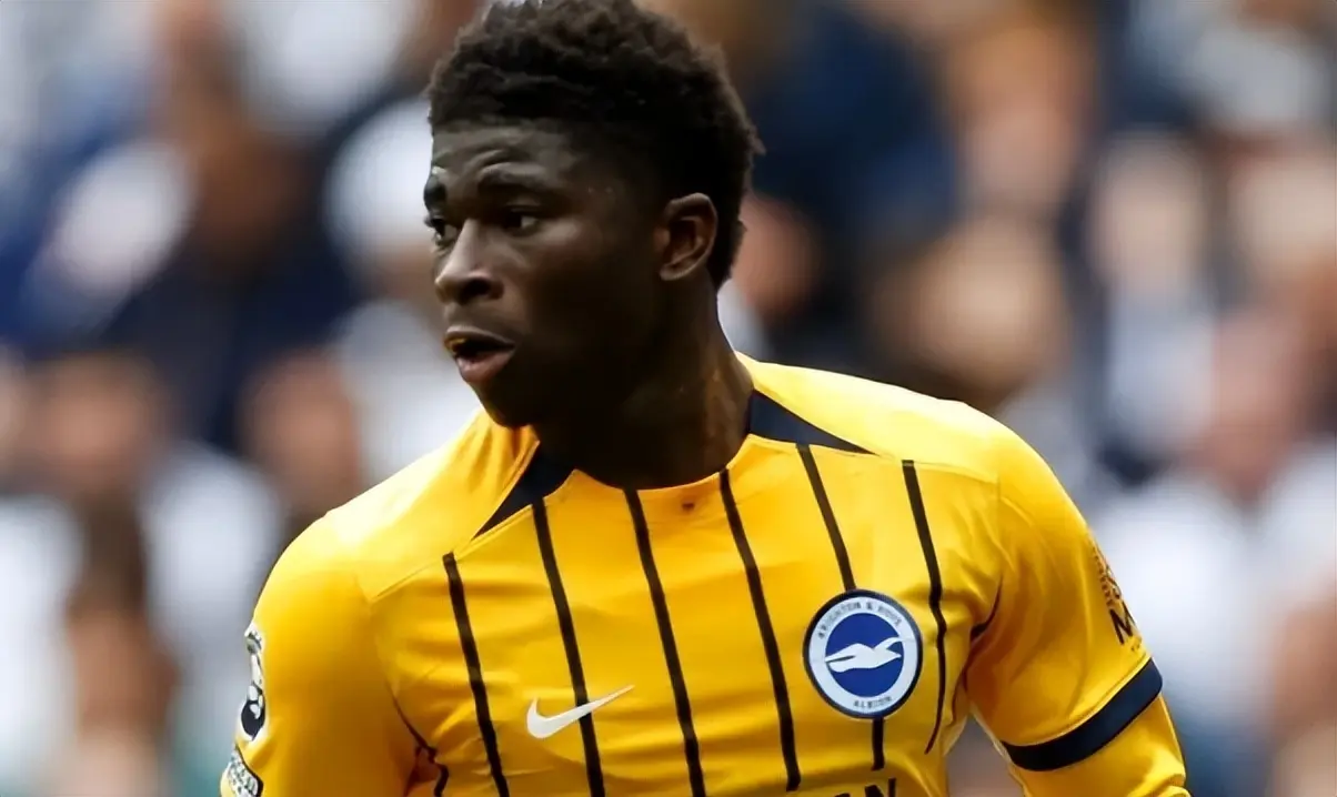 舞台和更多, 倒是对加盟, KtCOb 舞台和更多, 倒是对加盟, KtCOb