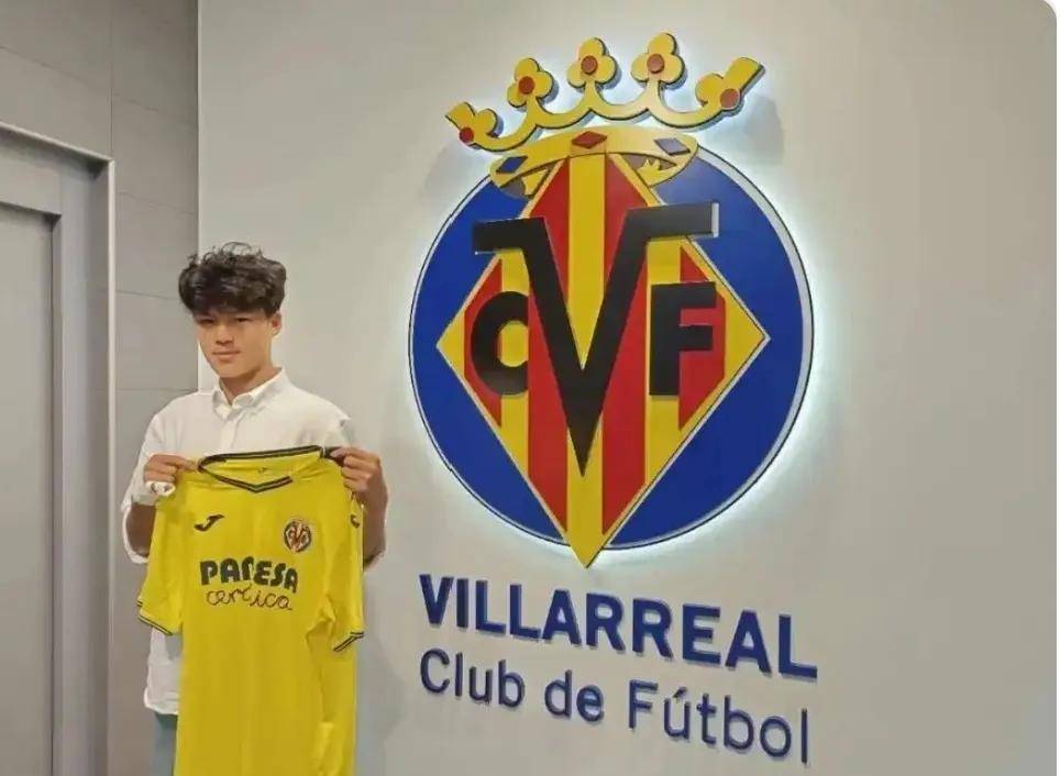 德弗鲁托斯, 佩佩回敲助, 皇家奥维耶