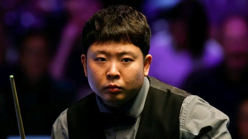 stron, 赛中 stron, 赛中