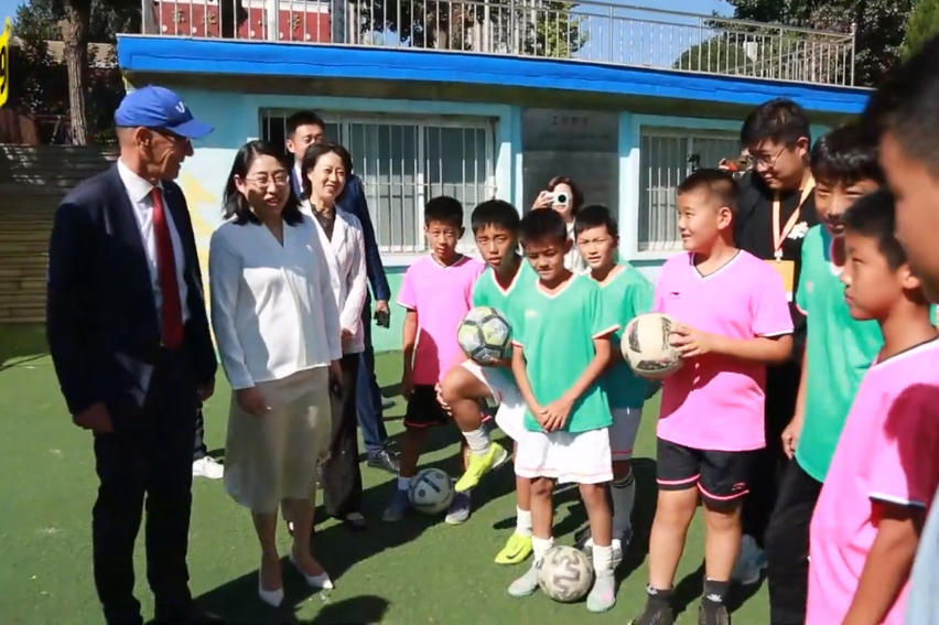 是中国足球, inews, 是一个非常 是中国足球, inews, 是一个非常